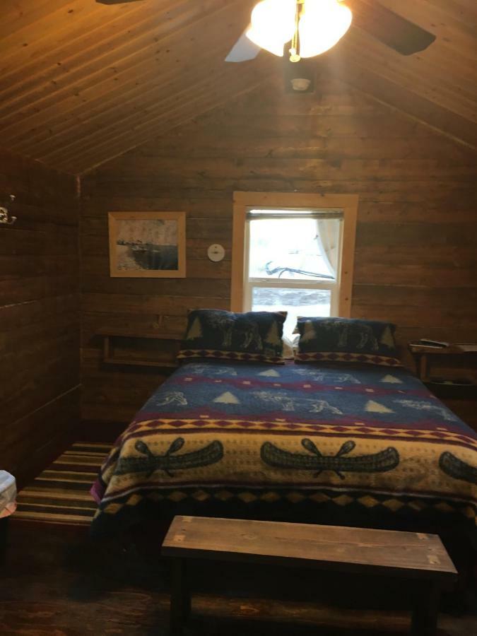 Alaska Log Cabins On The Pond Clear Creek Park Luaran gambar